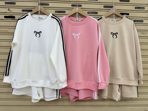 BEchic Ladies Winter Sweatshirt With Shorts